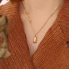 Collar de lingote de oro pequeño rico 2023 nueva cadena de clavícula de verano para mujer collar elegante de raya dorada de lujo ligero de alta calidad