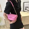 Bolsa Feminina de Nicho Luxuosa High-End Outono 2025 Nova Tendência Moda Bolsa de Ombro de Axila Bolsa Transversal Versátil