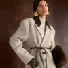 Abrigo de Lana Gris Claro Elegante de Color Sólido con Solapa de Botonadura Única, Estilo Nuevo Otoño e Invierno 2025, Transfronterizo Europeo y Americano
