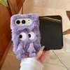 Monstro Fofo de Olhos Redondos Pelúcia Adequado para Capa de Celular Dobrável Anti-Queda Iphone18Duo Apple Fofo 18Ultra Desenho Animado