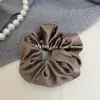 Goma para el pelo satinada texturizada multicolor de estilo coreano, versátil y moderna para ir al trabajo, adecuada para coletas sin dañar el cabello