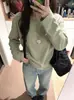 Camiseta de manga larga de diseño moderno para mujer, ropa de otoño, estilo básico de color liso, capa interior holgada, top base para damas