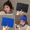 Faixa de Cabeça de Tricô para Esportes de Inverno 2025 Novo Estilo Protetor de Testa Faixa Quente Faixa de Cabelo Lenço de Cabeça Feminino de Aba Larga para Proteger do Frio