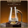 Venta al por mayor de fábrica dispensador de vino Jinshan de lámina de oro para el hogar, copa de cristal de vino de alta gama con escala, dispensador de vino de nueva generación
