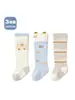 Calcetines largos para niños hasta la rodilla, calcetines de algodón con dibujos animados para niños y niñas, ajuste holgado sin apretar las piernas, estilo primavera y otoño para recién nacidos, 3 pares de calcetines hasta la rodilla