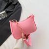 Bolso de Hombro Simple Bolso de Moda para Mujer Nuevo Bolso de Axila Popular Moda para Mujer Fresco Combinable Bolso Pequeño Este Año Negro