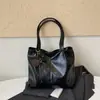 Bolsa Tote Melanoid Estilo Retrô Grande Capacidade Feminina Nova Outono Estilo Coreano Relaxada Couro Macio Bolsa de Ombro Bolsa de Braço