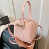 Bolsas de Nicho para Mulheres 2025 Novas Bolsas da Moda Tendência de Alta Qualidade Vermelha Transversal de Ombro Pequena Quadrada