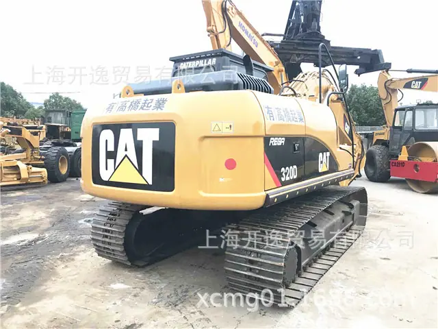 cat 320 excavator (79)