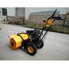 Mão empurrar propriedade da comunidade limpador de neve quadrado Wharf Winter Snow sweeper gasolina alta potência vassoura de neve