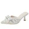 Zapatillas de Medio Uso Estilo Francés Satinadas con Puntera Totalmente Diamantada para Mujer, Sandalias Simples Elegantes de Boca Baja con Tacón Fino, Talla Grande 43