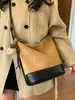 Bolso Casual de Superficie Suave Gran Capacidad para Mujer 2025 Nuevo Otoño e Invierno Versátil Bolso Cruzado Bolso Cubo de Hombro para Viajes Diarios