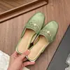 Novas Chinelos Meio Sapatos Retrô Chineses Femininos Verão 2024 Sapatos Mueller para Usar por Cima com Cheongsam Sandálias Baotou Planas Confortáveis