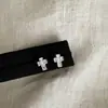 Pendientes de Cruz de Circonita Dulces y Frescos para Mujer, Lujo Ligero, Gama Alta, Pequeños, Exquisitos, Modernos y Tendencia