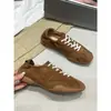 Yangjingpi 2026 Primavera Novo Retro Sola Grossa Aumento de Altura Simples Moda Esportiva Casual Sapatos A-Gan Sapatos de Treinamento Alemão para Mulheres