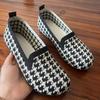 Zapatos de madre explosiones un pedal transpirables casuales para mujer cómodo resistente al desgaste moda zapatos de tela transpirable suela suave una generación de pelo