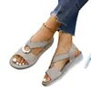 Sandalias de cuña con hebilla redonda de metal y bloques de color transfronterizos para mujer Tallas grandes Comercio exterior Elásticas Dos correas Correa trasera Casual Punta abierta Zapatos para mujer