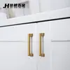 Maçaneta Dourada para Porta de Guarda-Roupa Gaveta Armário Sapateira Luxo Leve Moderno Simples Estilo Americano Nórdico Pequena Maçaneta de Furo Único