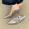 Mules Chuyuji de punta estilo francés para mujer, colección primavera 2026, sandalias de tiras con hebilla y punta cerrada, tacón alto, tacón medio, tacón de aguja