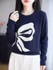 Suéter de punto fino de lana estilo coreano, dulce lazo, manga larga, cuello redondo, top juvenil para primavera y otoño, ropa de mujer versátil y elegante
