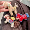 Lindo Broche de Caballo de Tela para Mujer, Adecuado para Abrigos y Bufandas, Pin Decorativo con Diseño Único, Accesorio de Nicho