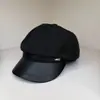 Nuevo Sombrero Octagonal Otoño/Invierno para Mujer Ropa Urbana Exterior Sombrero Cálido con Visera de Cuero Patchwork Estilo Coco Adelgazante Gorra de Periodista