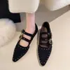 Zapatos Mary Jane Retro Europeos y Americanos para Mujer, Puntiagudos, de Suela Plana, Piel Suave, Marrones, con Tachuelas, de Correa Única, Boca Poco Profunda