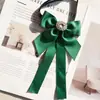 Pajarita Retro Francesa de Satén con Cinta y Flor de Perlas en el Cuello, Accesorios de Pajarita Estilo Uniforme Universitario Japonés