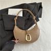 2025 Nova Bolsa de Axila Tecida com Fivela em U Grande Capacidade Design Nicho Bolsa de Ombro Moda Versátil Transversal Bolsa Feminina
