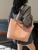 Bolso de Hombro Versátil y de Moda para Estudiantes Universitarios, Bolso Tote Grande de Verano 2026 para Mujer, para el Trabajo
