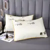 Ventas Directas de Fábrica Núcleo de almohada de ajenjo para el hogar individual alta y baja media almohada lateral tridimensional no se colapsa lavable a máquina se puede enviar por cuenta de otro