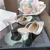 Sandalias de lunares para mujer, estilo nuevo, tacón de aguja, punta fina, negras, escote bajo, puro deseo, lazo de seda francesa, de una sola tira