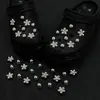 Charms para Sapato Tamanco no Atacado em Estoque Fivela de Sapato Integrada com Strass Flor Dourada Rosa e Prata Acessórios Decorativos DIY Destacáveis