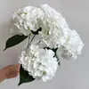 Simulação de gravata de cinco cabeças com hortênsia de folha Arranjo de flores DIY Flor de hortênsia para auditório de casamento Fileira de flores estrada arco de entrada decoração