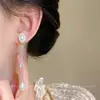 Pendientes de perla con colgante de gota de agua de aguja plateada, lujo ligero, alta gama, modernos, pendientes sencillos con un diseño único y encanto de nicho
