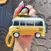 Llavero de Cuero para Coche de Dibujos Animados Creativo Lindo Avión Autobús Colgante para Bolso con Sentido Premium Pequeño Regalo
