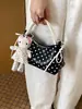Bolsa de ombro casual de nylon da moda, grande capacidade, bolsa feminina para o trabalho, bolsa quadrada pequena, bolsa tote, bolsa de axila, fresca e doce