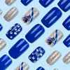 Patches Azuis para Manicure Mais Vendidos na Europa e América, Patches para Unhas de Alta Qualidade com Borda Prateada, Unhas Usáveis Contrastantes em Azul e Prata com Apliques de Diamante