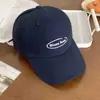 Chapéu de Bico de Pato com Topo Rígido Bordado Coreano Feminino Preto Mostrando o Rosto Protetor Solar Pequeno Protetor Solar Top Profundo Boné de Baseball para Homens