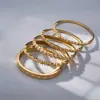 Pulsera de Corazón Flor Estrella de Cinco Puntas con Microincrustaciones de Diamante Acero Inoxidable Chapado en Oro de 18 Quilates Pulsera de Diseño para Mujeres