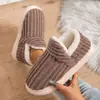 Zapatos de Algodón para Mujer en Invierno, Zapatos de Algodón para el Hogar, Zapatos de Felpa y Piel de Talla Grande Transfronterizos, Zapatos Cálidos de Coral Fleece sin Cordones