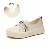 Primera Capa Piel de Vaca Plantilla de Piel de Oveja Zapatos Blancos Mujer 2026 Otoño/Invierno Nuevo Estilo Forro de Piel de Oveja Zapatos de Mujer Versátiles Casuales Suela Gruesa Zapatos de Una Pieza