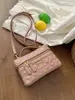 Nova Bolsa Feminina de Comércio Exterior 2026, Pequena Bolsa Caixa Acolchoada Estilo Chanel, Bolsa Quadrada Pequena Versátil na Moda para Ombro e Transversal, Tendência