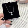 Collar de nudo de cuerda con incrustaciones de diamantes, cubo de azúcar cuadrado pequeño, superventas transfronterizo, dulce y lujoso, cadena para la clavícula de nicho, exclusivamente para transmisión en vivo, envío directo de una pieza
