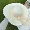 Sombrero de Playa de Paja Raffia Estilo Francés de Ala Ancha Sombrero de Protección Solar para Vacaciones en la Costa 2026 Nuevo Diseño Hueco Sombrero de Paja Parasol para Mujer