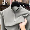 Sudadera de media cremallera con cuello alto, cepillada por ambos lados, para hombre, corte casual holgado, adecuada para hombres de mediana edad en primavera y otoño.