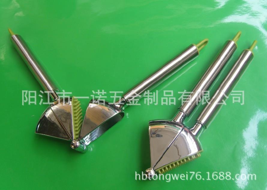 A-018GA锌合金压蒜器,蒜茸压,大蒜辗压器总长20CM,