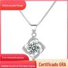 Colar de prata de lei S925 com diamante cor D Trevo microincrustado pingente de colar folheado a platina 2 Quilates