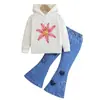 Suministro Mayorista Transfronterizo de Comercio Exterior de Nuevos Conjuntos de Sudaderas con Capucha de Manga Larga y Pantalones Acampanados con Estampado de Corazón para Niñas de Otoño e Invierno