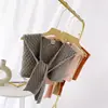 Chal Pequeño para Hombro de Habitación con Aire Acondicionado de Verano Bufanda Tejida para Protección del Cuello de Mujer Primavera y Otoño Delgada Versátil Celebridad de Internet Camisa